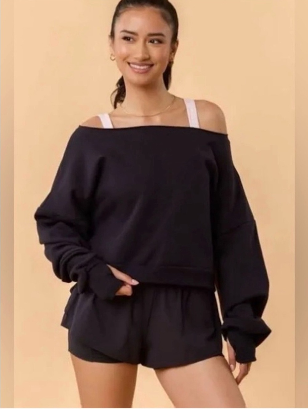 BLOGILATES❤️❤️Off-Shoulder Black Pullover Sweater - Relaxed Fit